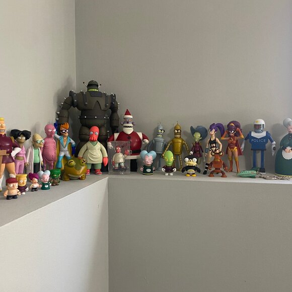 FUTURAMA FIGURES - Picture 1 of 5